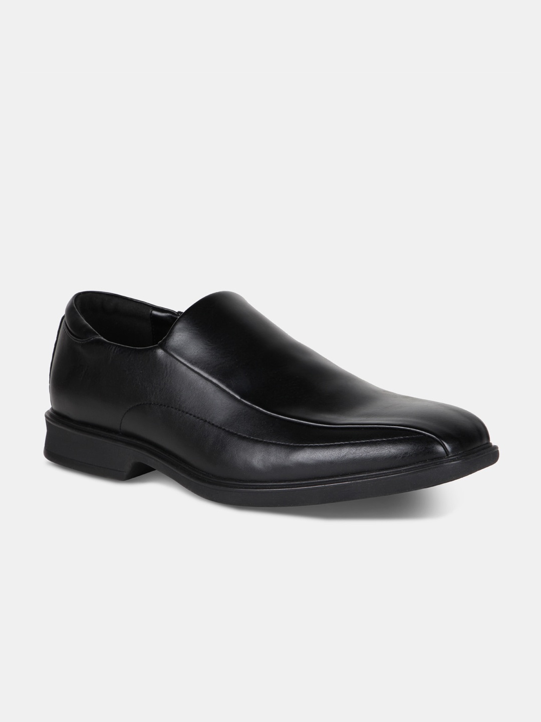 

Kenneth Cole Men Black Solid Leather Formal Slip-Ons