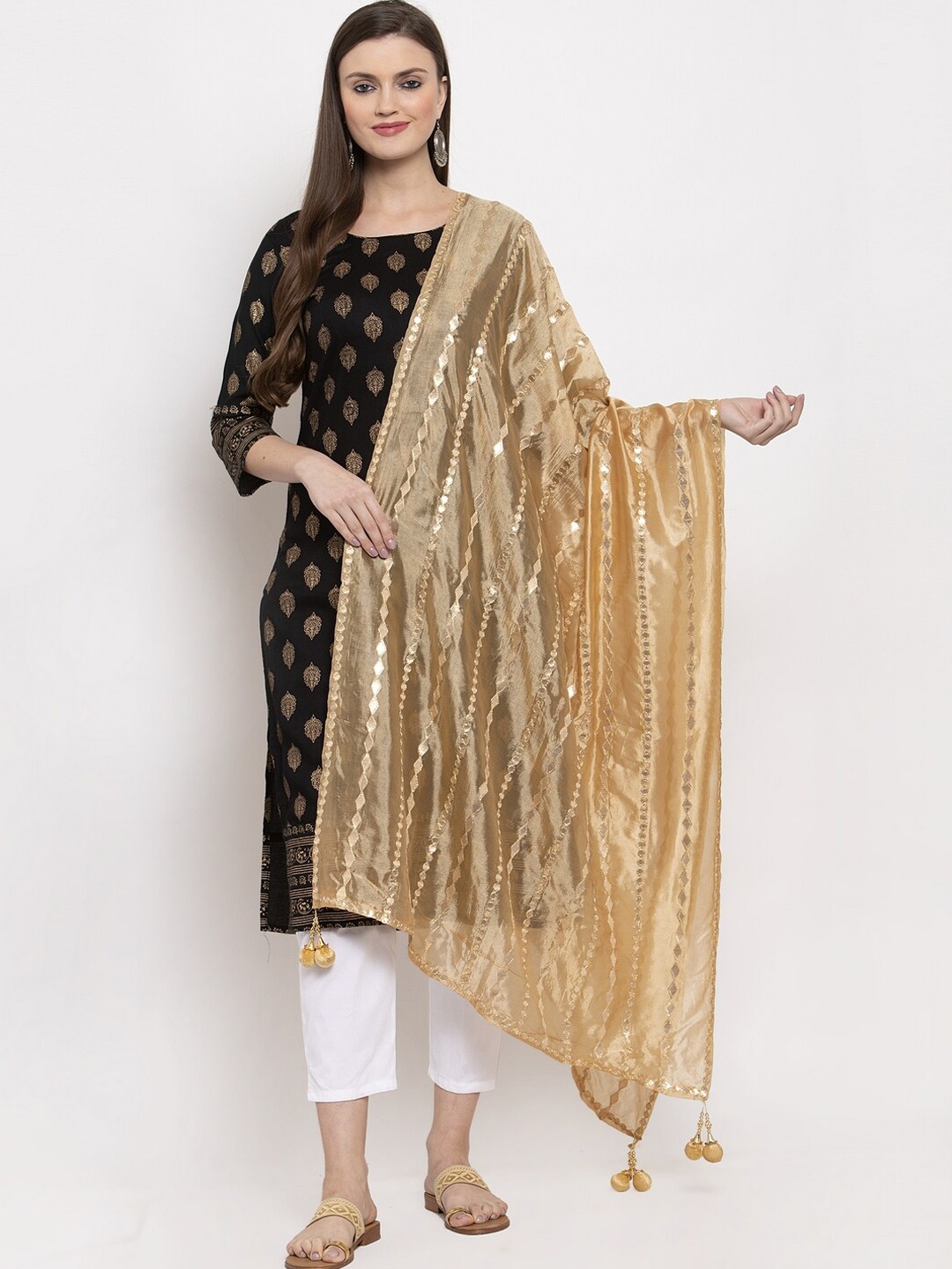 

Clora Creation Beige & Gold-Coloured Striped Dupatta