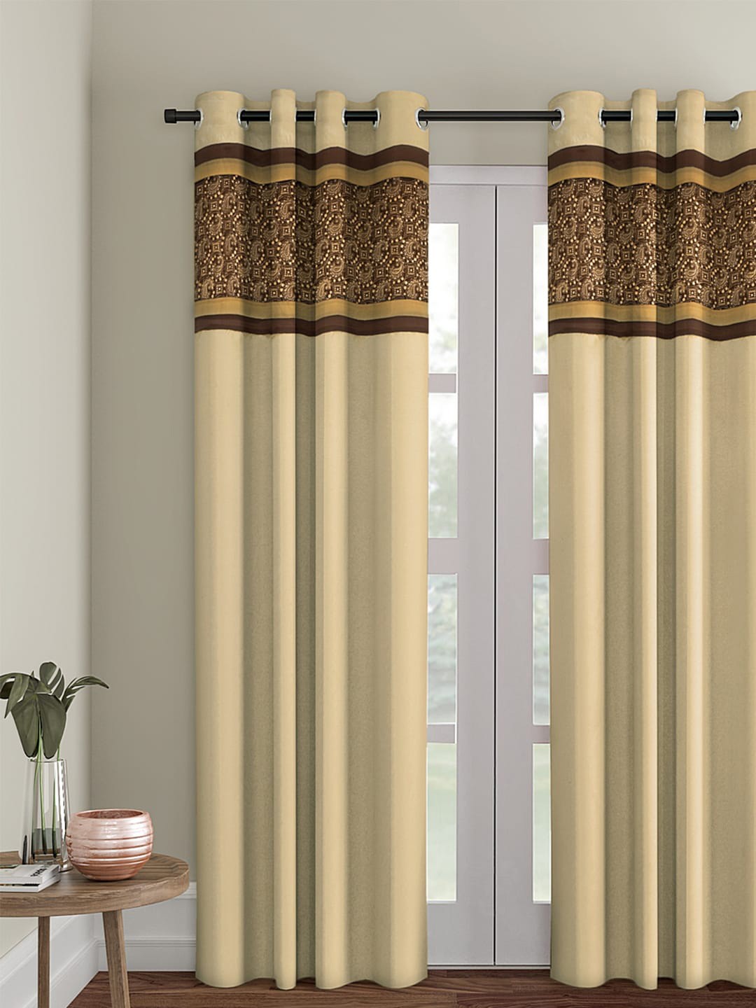 

eyda Beige Single Room Darkening Door Curtain