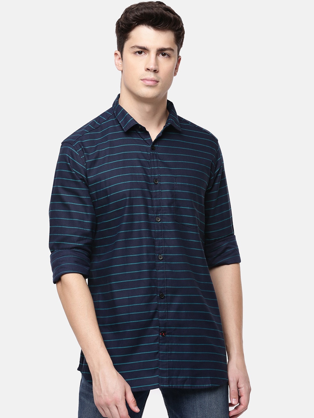 

Cross Court Men Navy Blue & Sea Green Regular Fit Striped Casual Shirt