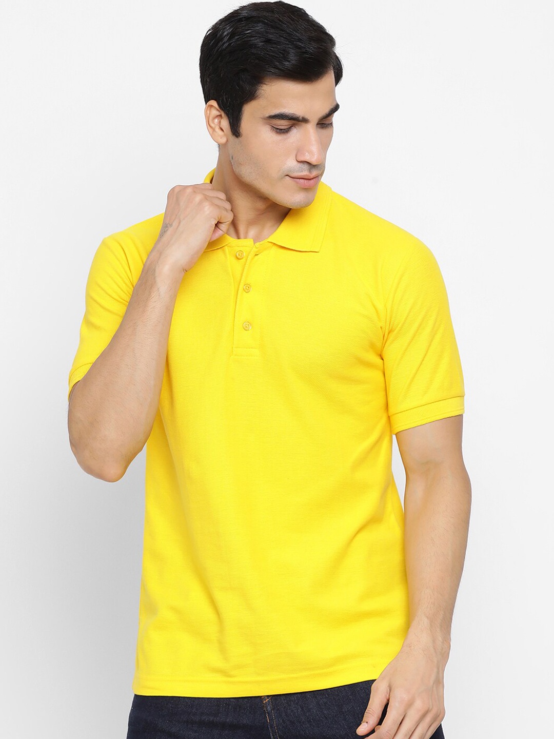 

YOLOCLAN Men Yellow Solid Polo Collar Pure Cotton T-shirt