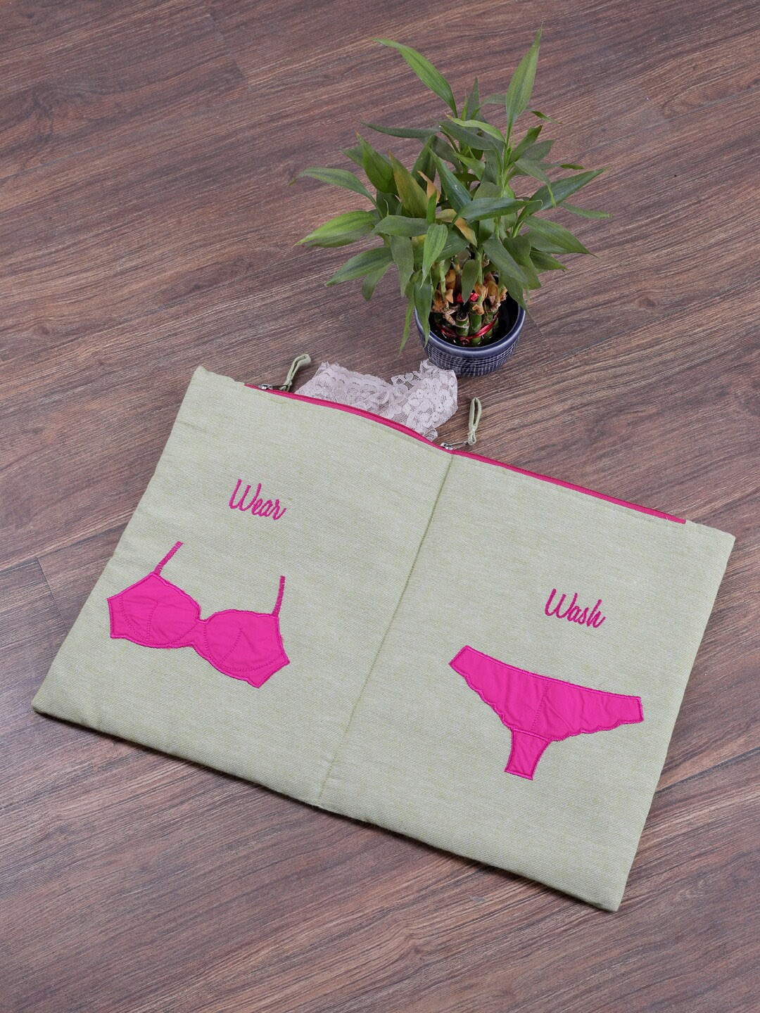 

My Gift Booth Green & Pink Applique Canvas Lingerie Travel Pouch, Lime green