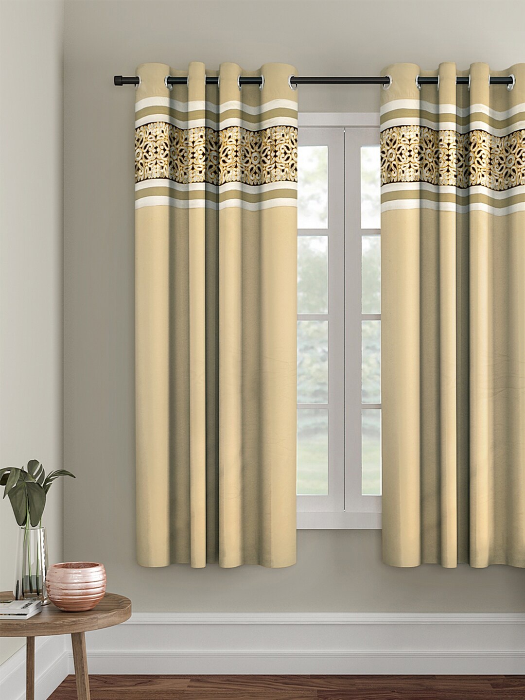 

eyda Beige & Gold-Toned Single Room Darkening Window Curtain