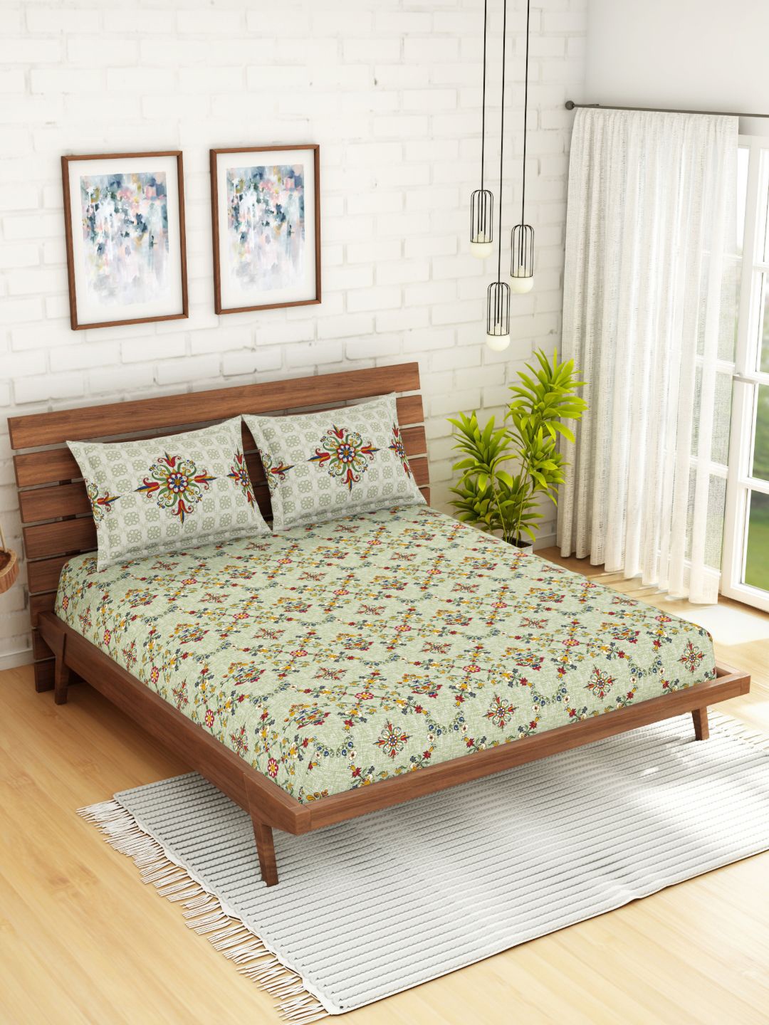 

Spaces Atrium Plus Ornate Dark Green 1 Queen Size Fitted Sheets With 2 Pillow Cover, Olive