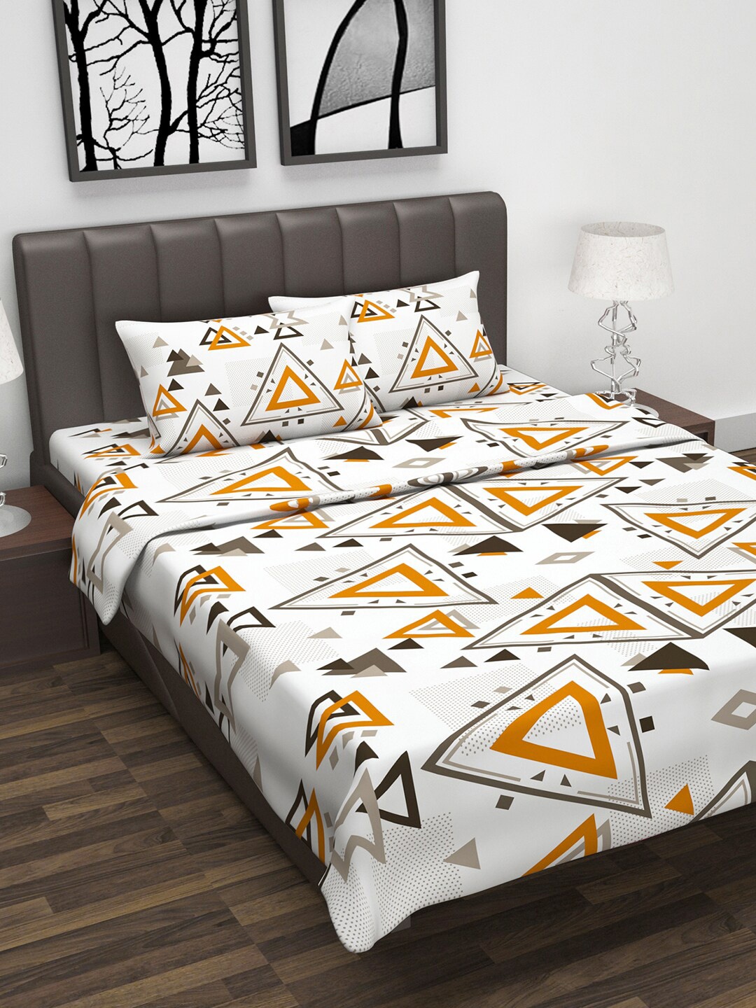 Divine Casa White & Brown Geometric Printed Double King Bedsheet With 2 Pillow Covers & Dohar