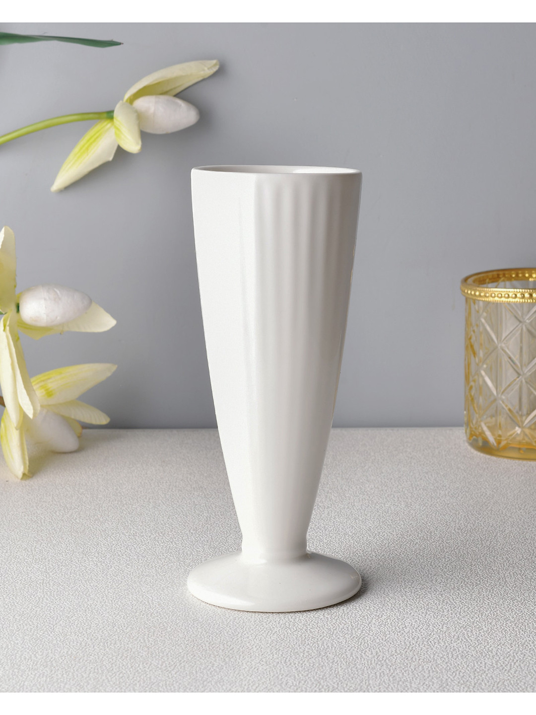 

Ariane Set of 2 White Solid Porcelain Milk Shake Glasses