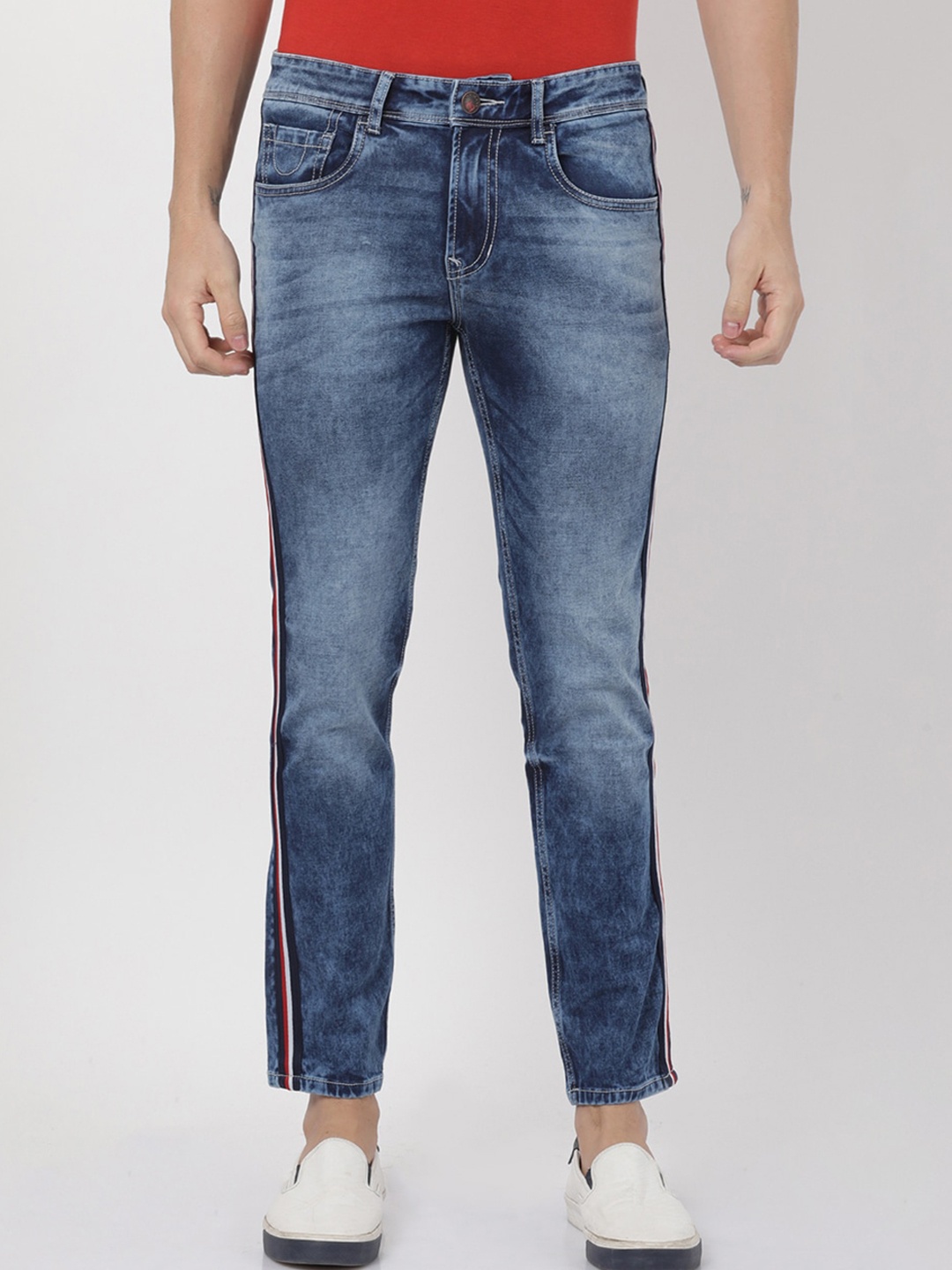 

Llak Jeans Men Blue Skinny Fit Mid-Rise Clean Look Jeans