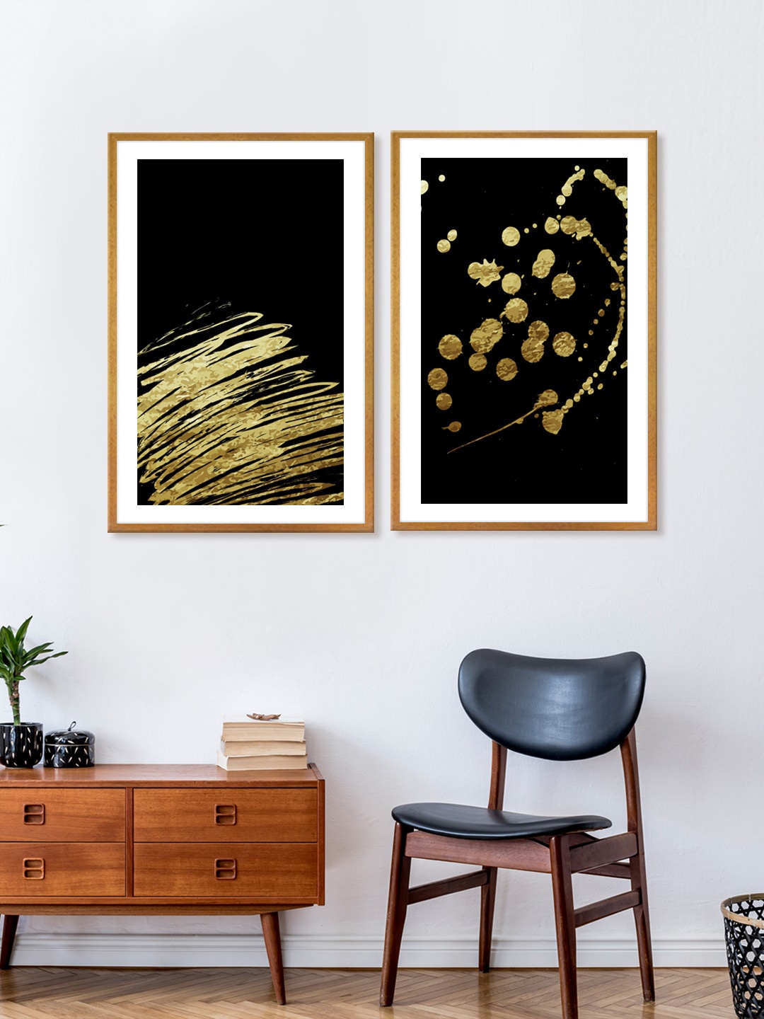 

999Store Set Of 2 Black & Gold-Toned Lines & Dots Printed Wall Art