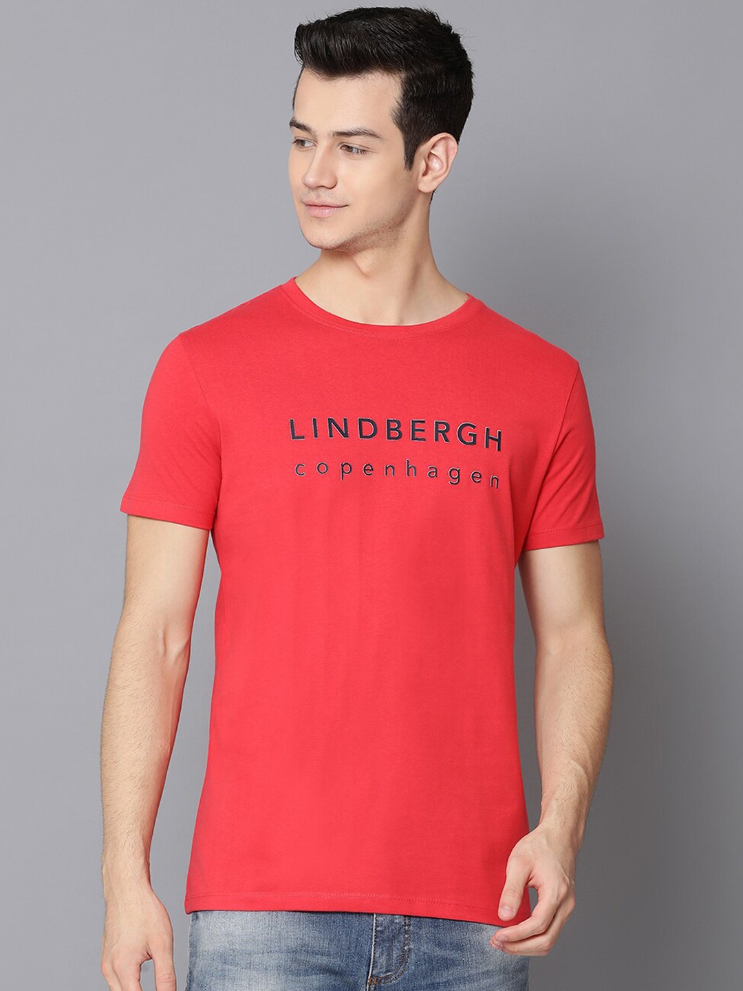 

LINDBERGH Men Red Solid Round Neck Pure Cotton T-shirt