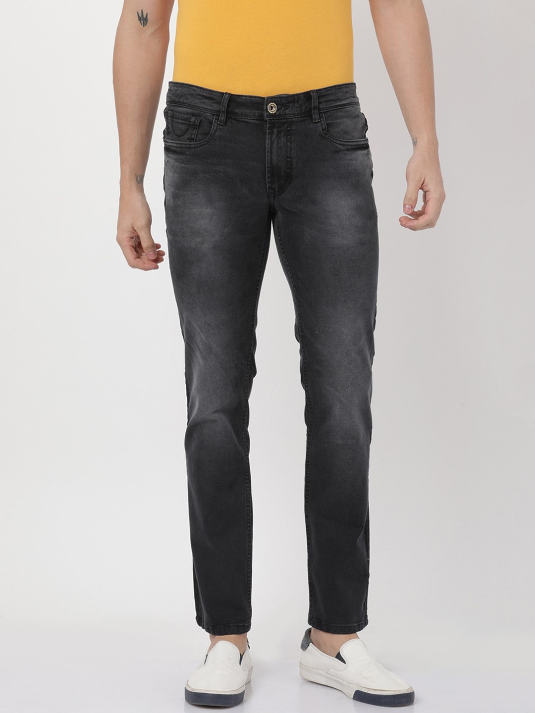 

Llak Jeans Men Grey Skinny Fit Mid-Rise Clean Look Jeans