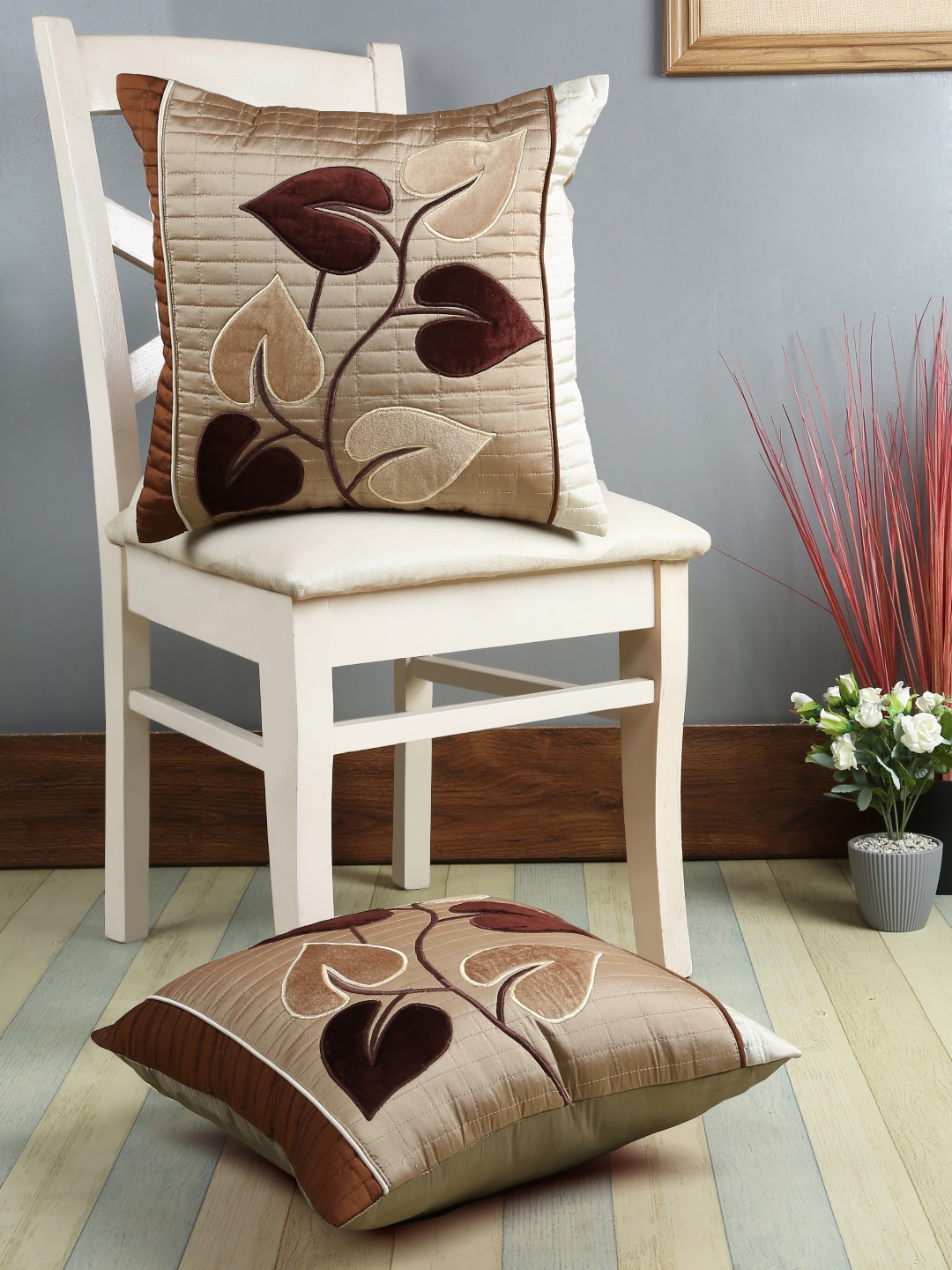 

Eyda Beige Set of 2 Cushion Covers