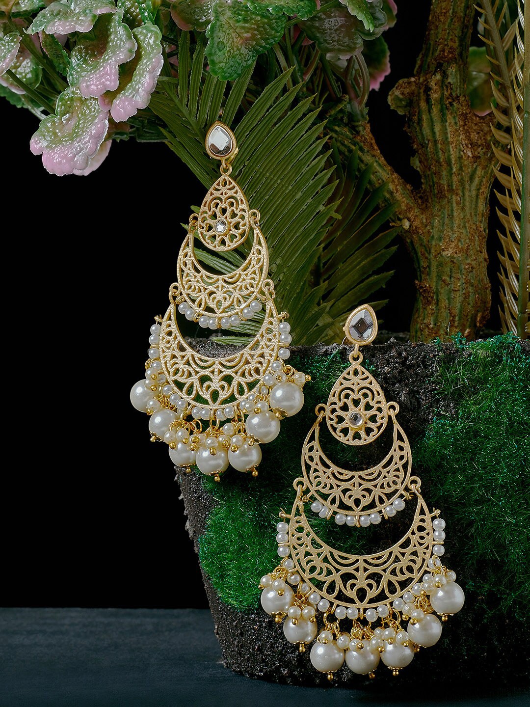 PANASH White & Gold-Plated Pearl Crescent Shaped Chandbalis