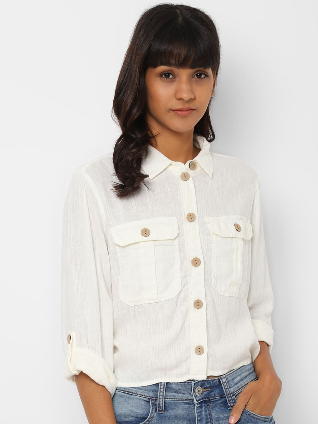 

AMERICAN EAGLE OUTFITTERS Women White Relaxed Regular Fit Solid Crop Shirt