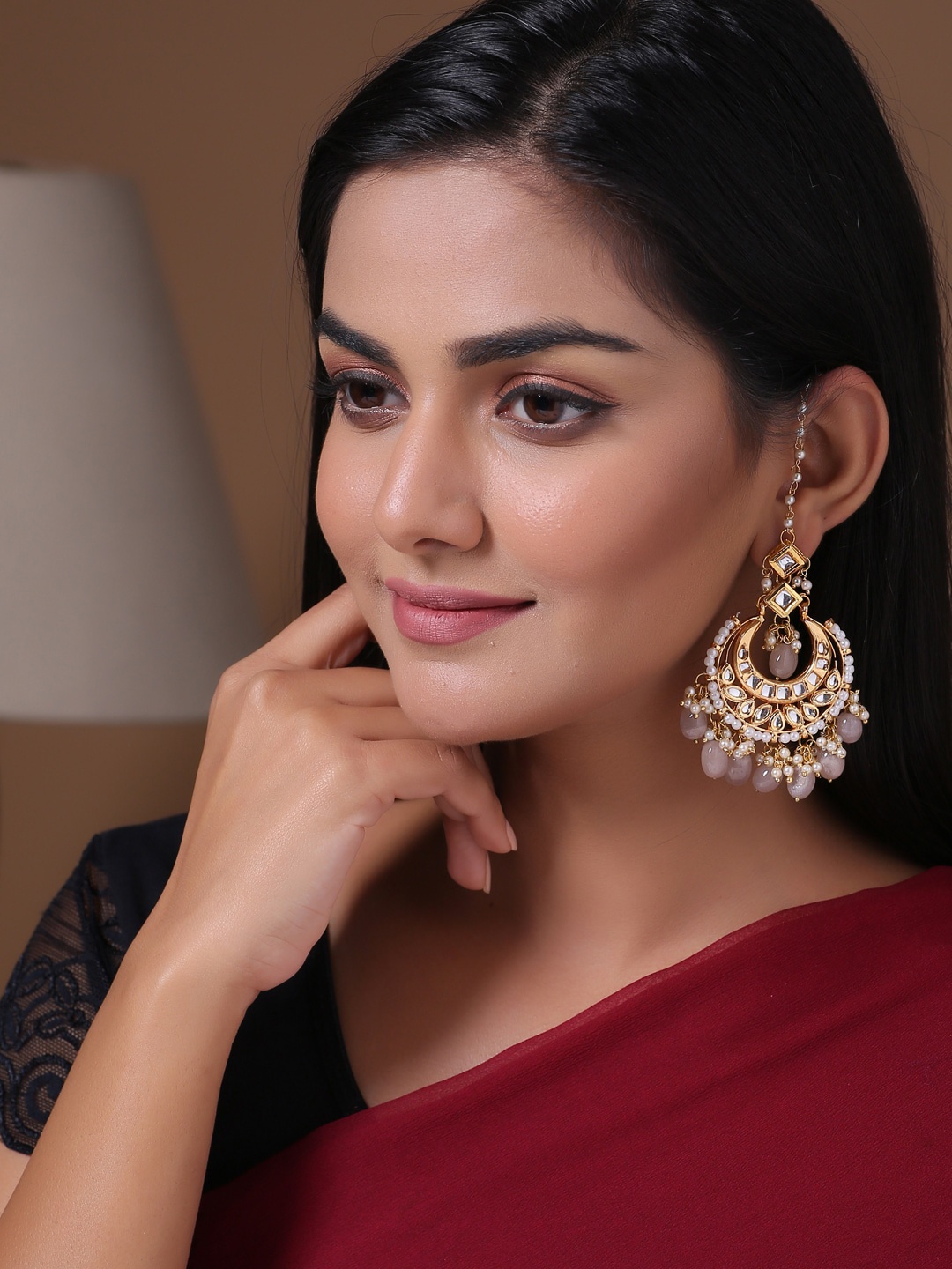 

Shoshaa Gold-Plated & Grey Classic Drop Earrings