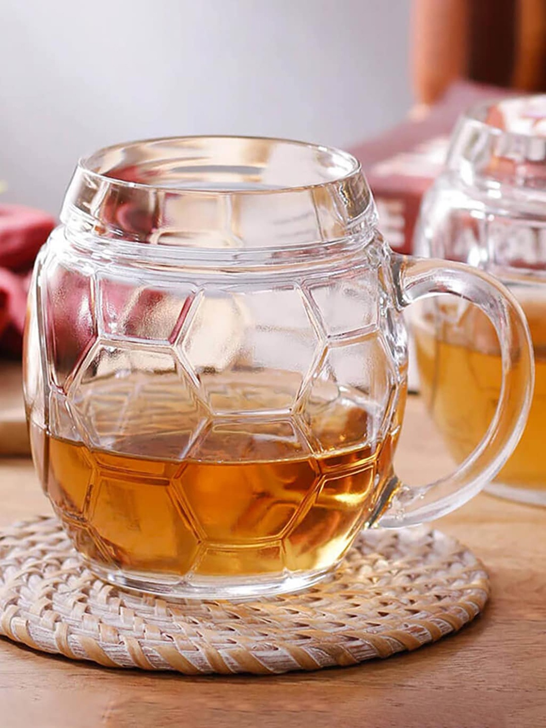 

Bigsmall Transparent Football Beer Mug 500 ml