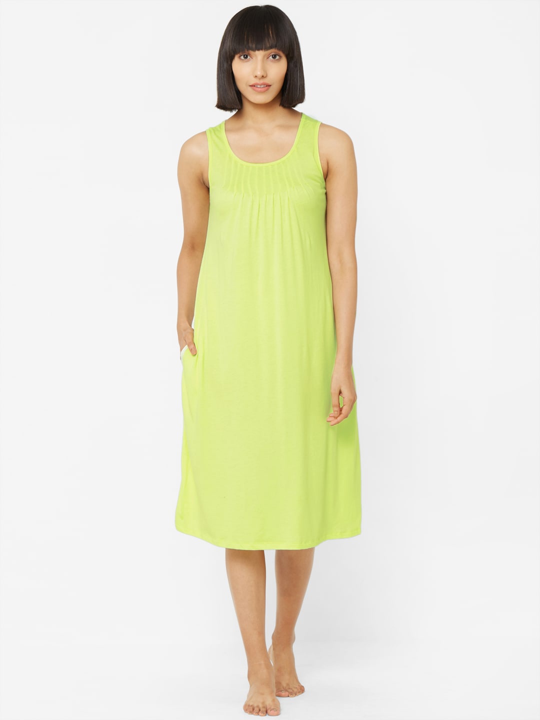 

Soie Women Lime Green Solid Knee Length Nightdress
