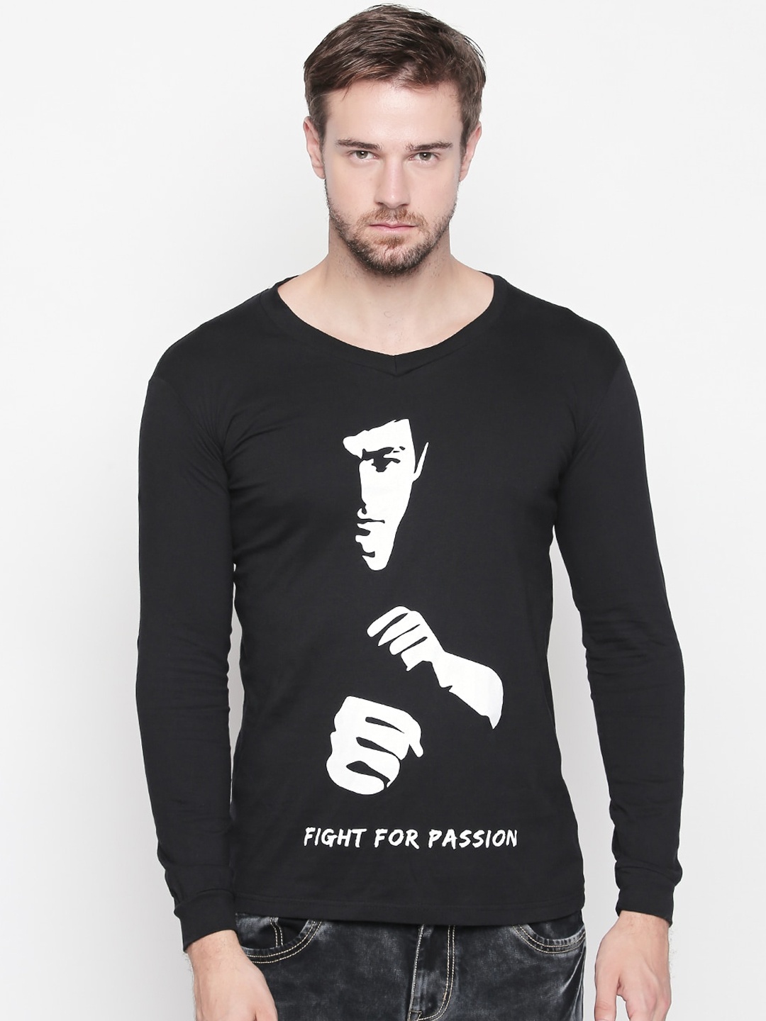 

ROLLER FASHIONS Men Black Printed Round Neck Pure Cotton T-shirt