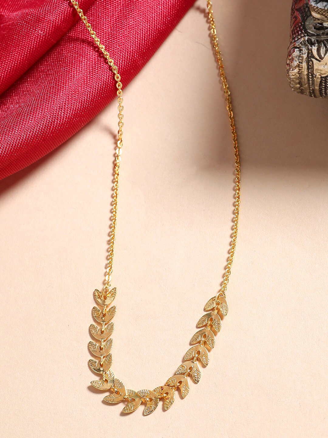 

Shoshaa Gold-Plated Minimal Brass Chain