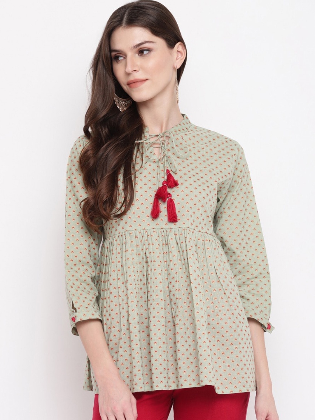

Vbuyz Women Sage Green & Red Micro Print Tunic