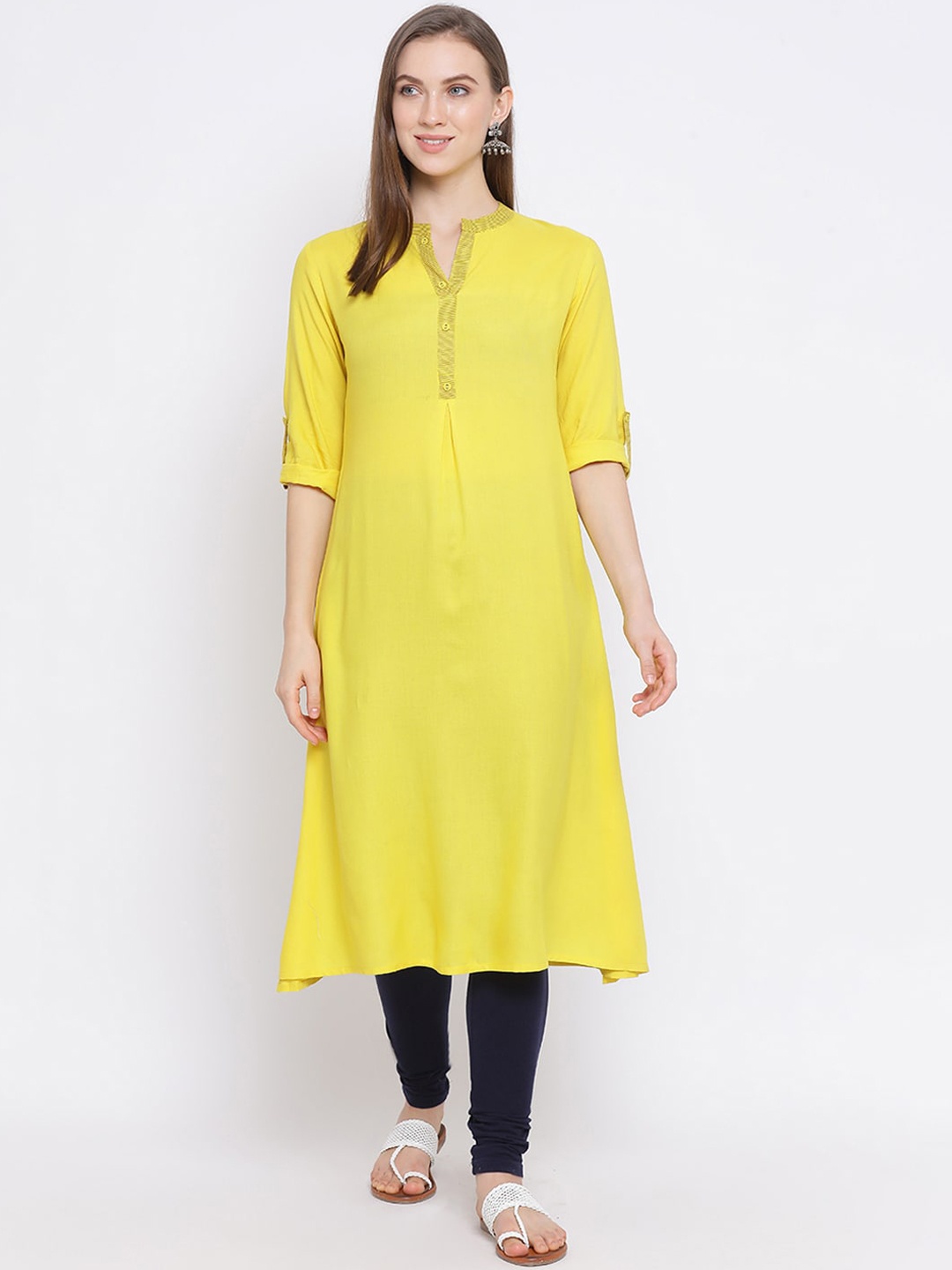 

Span Women Yellow Solid A-Line Kurta