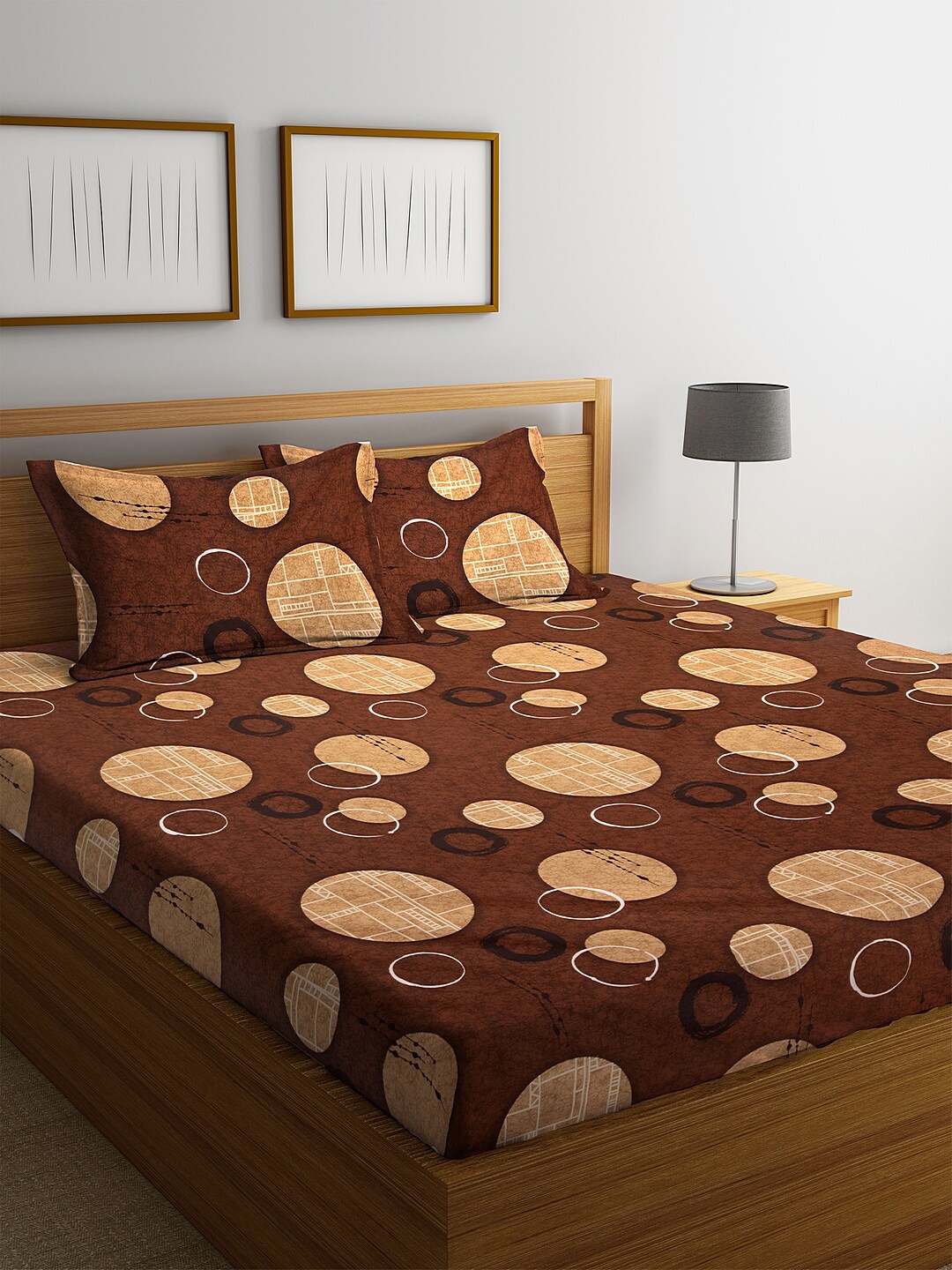 

KLOTTHE Brown Geometric 210 TC Cotton 1 Queen Bedsheet with 2 Pillow Covers