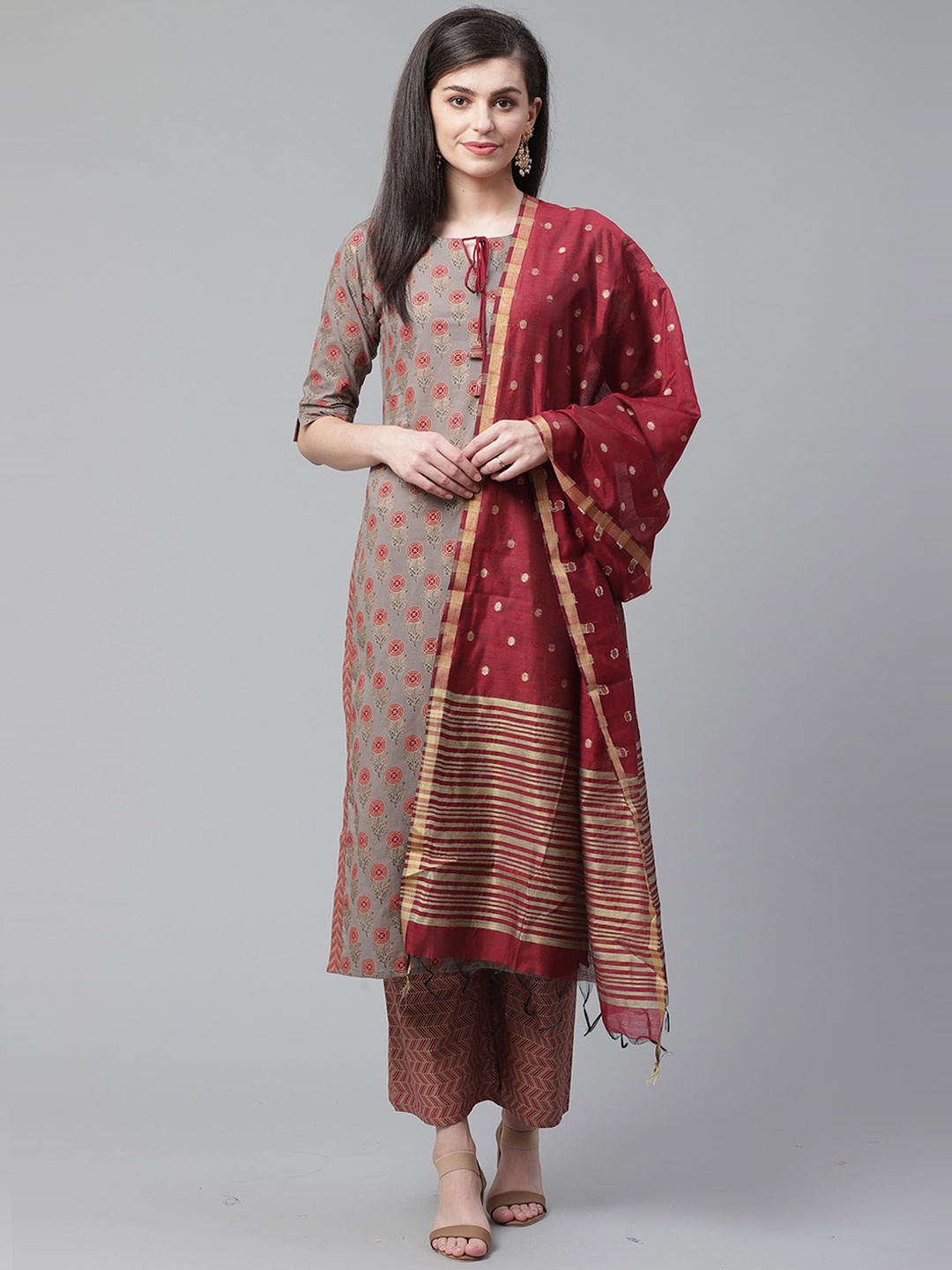 

Indo Era Women Grey & Maroon Printed Kurta with Palazzos & Dupatta