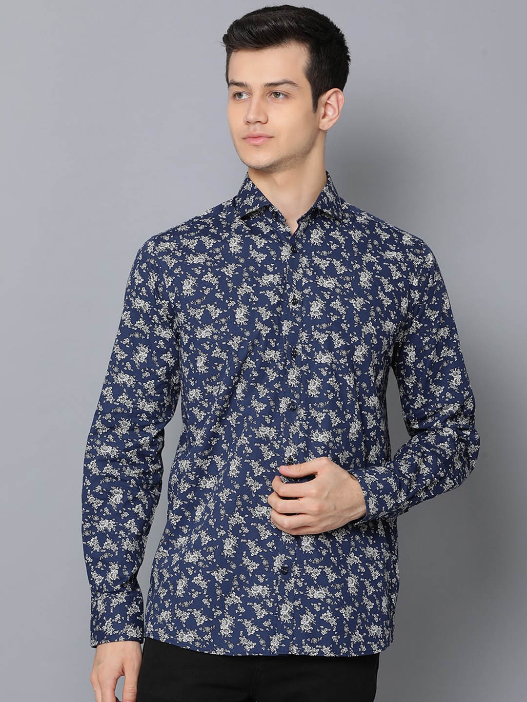Bruun & Stengade Men Navy Blue Regular Fit Printed Casual Shirt