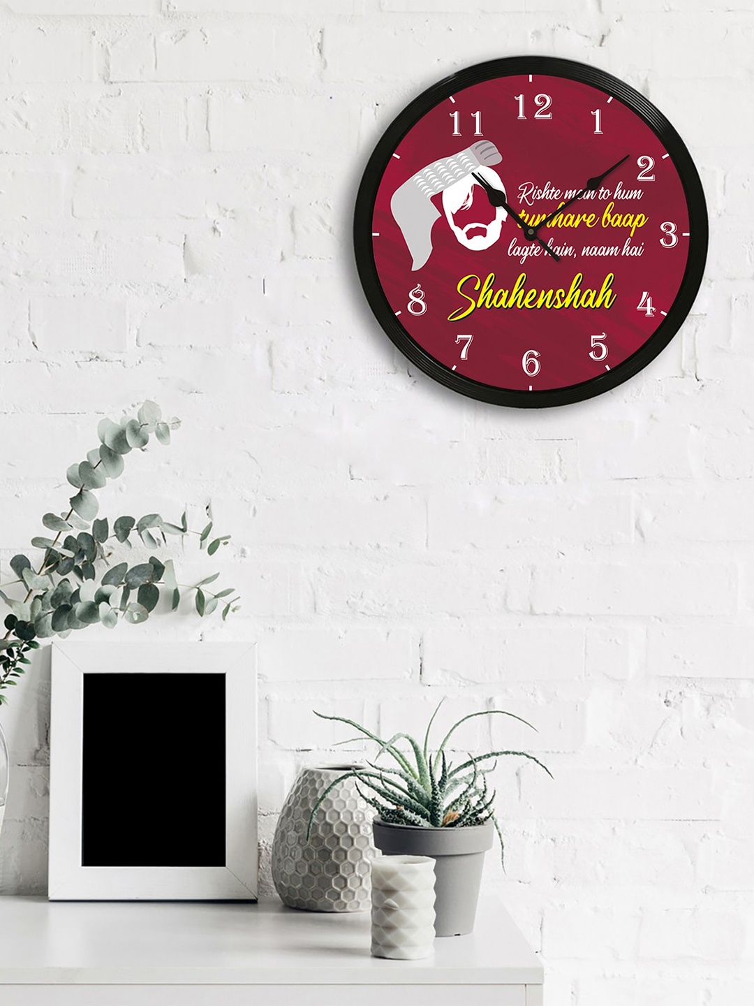 eCraftIndia Black Round Printed Analogue Wall Clock