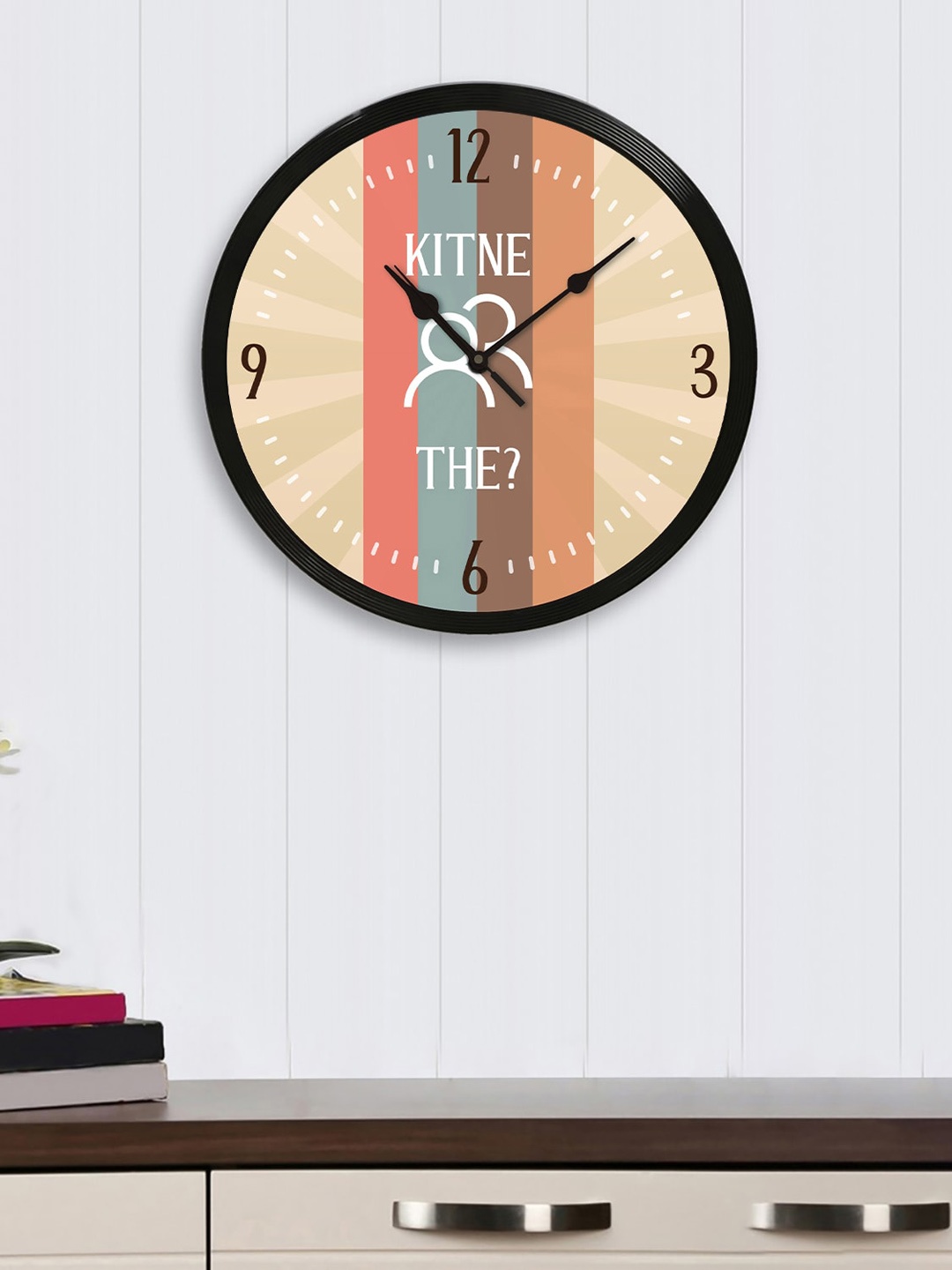 

eCraftIndia Black Round Printed Analogue Wall Clock