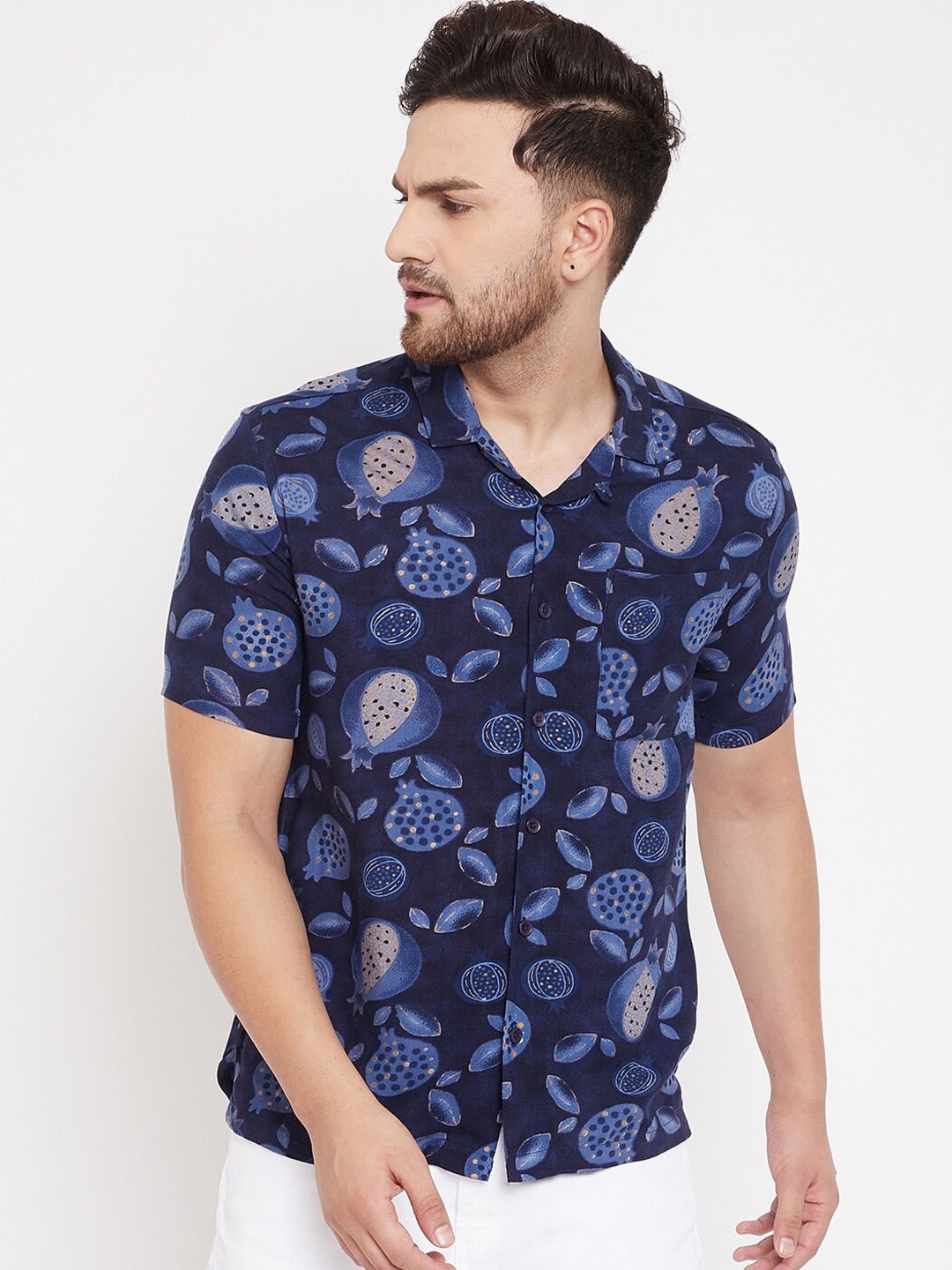 

even Men Navy Blue Slim Fit Printed Casual Shirt