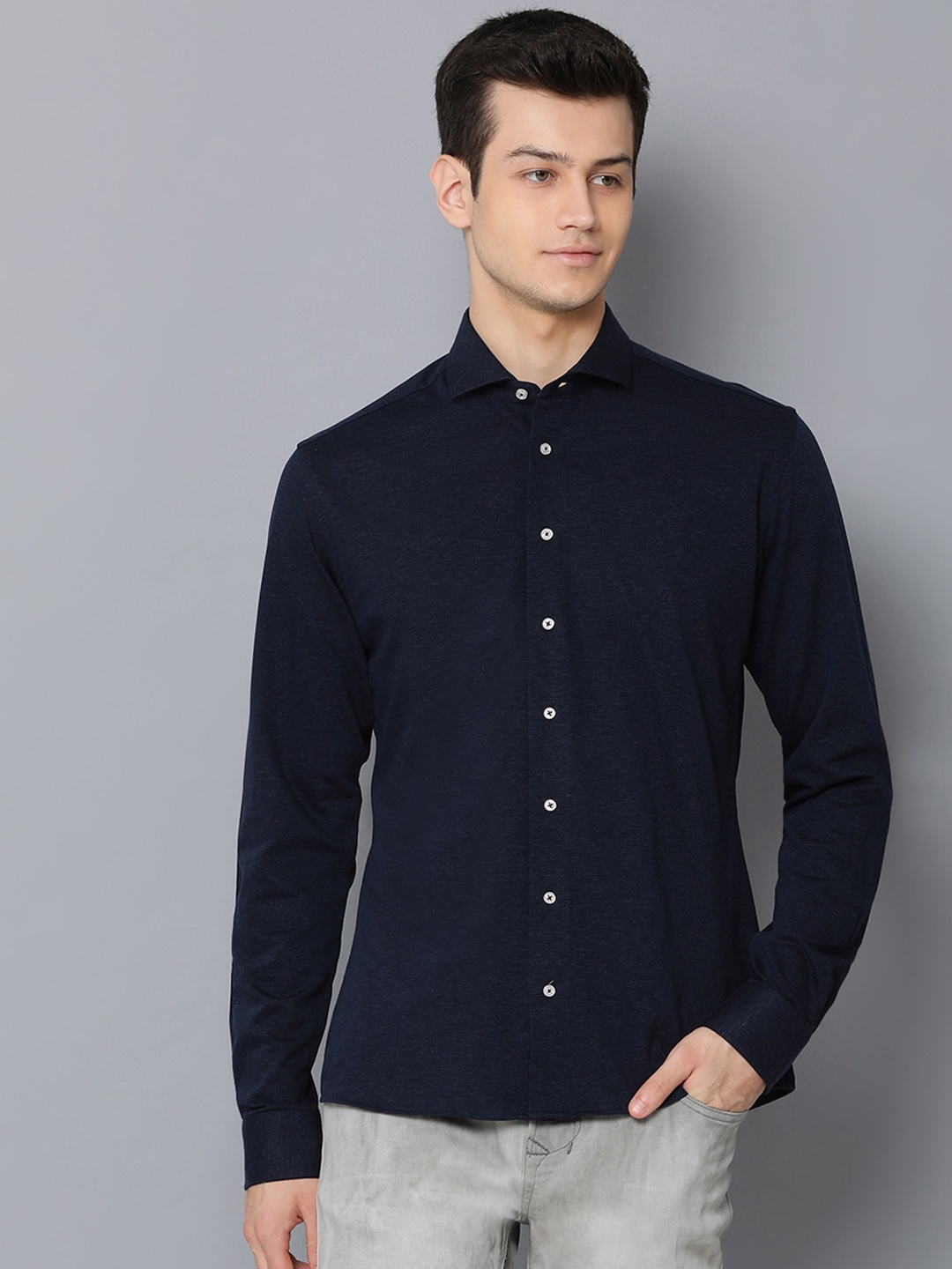 

Bruun & Stengade Men Navy Blue Slim Fit Solid Casual Shirt