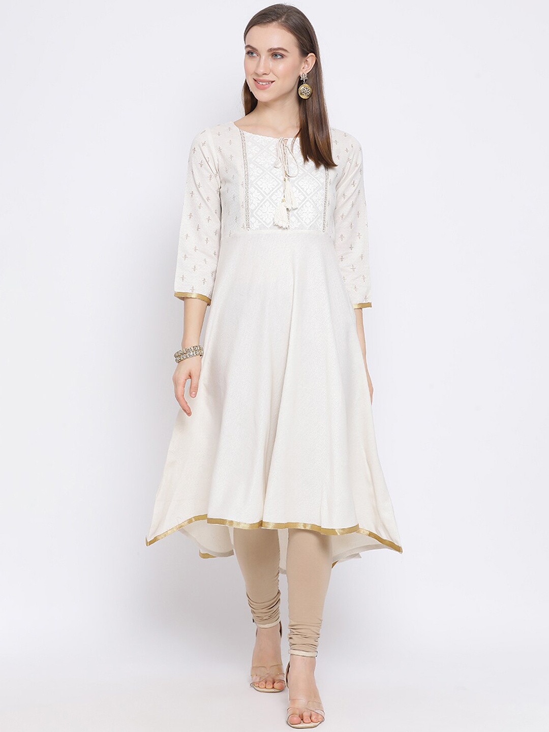 

Span Women White Printed Anarkali Kurta