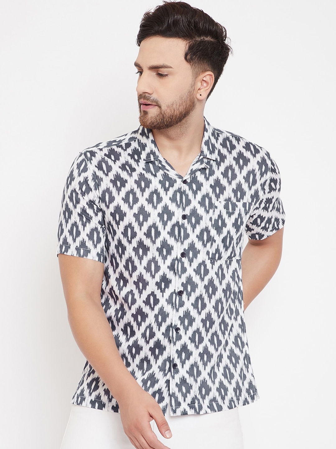 

even Men Blue & White Slim Fit Printed Casual Shirt