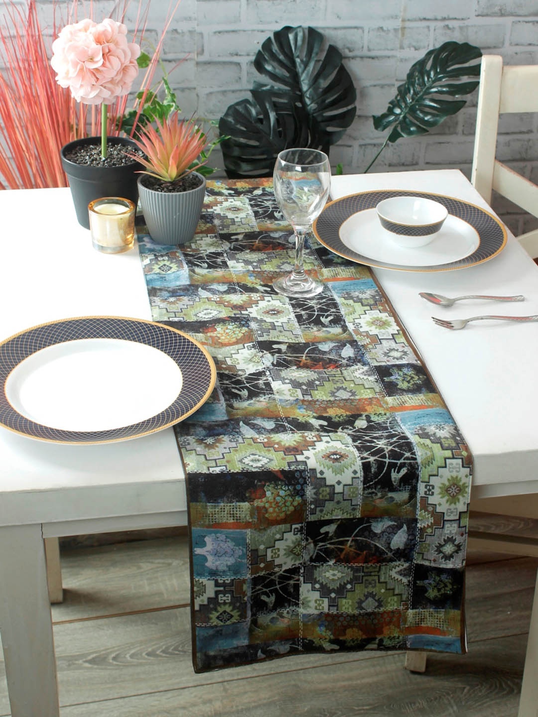 

ROMEE Unisex Multicoloured Ethnic Motifs Printed Table Runner, Multi