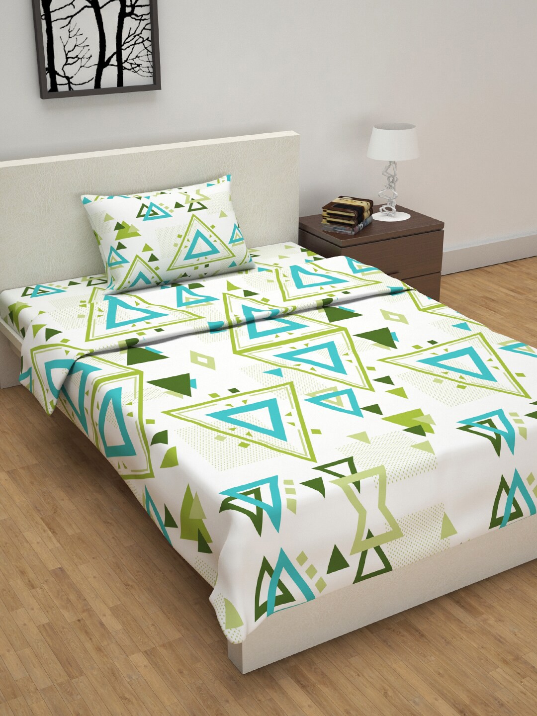 Divine Casa White & Green Geometric Printed Single Bed Bedsheet With Pillow Cover & Dohar