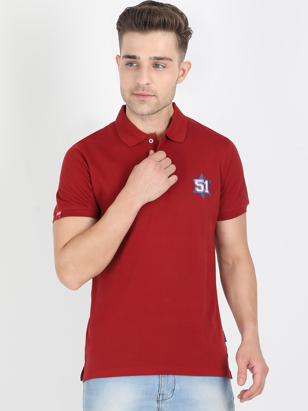 

Fruit of the loom Men Red Solid Polo Collar Pure Cotton T-shirt