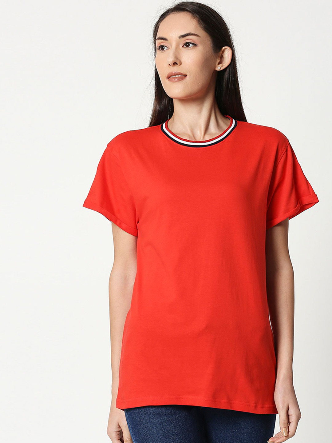 

Bewakoof Women Red Solid Round Neck T-shirt