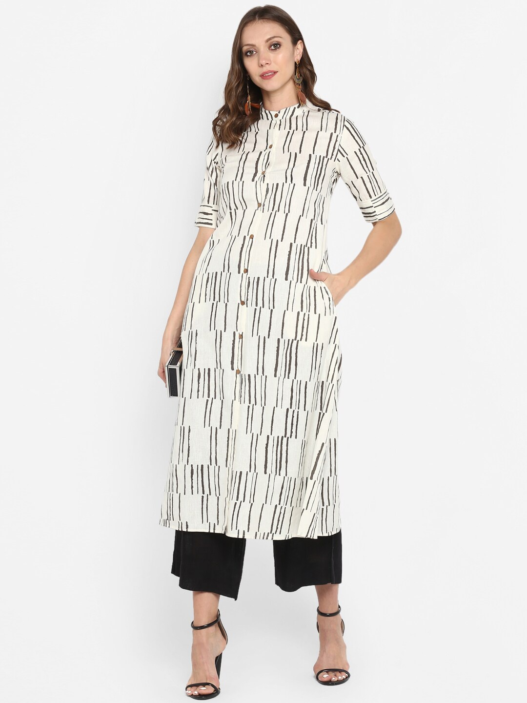 

Aprique FAB Women Off-White & Black Printed A-Line Kurta