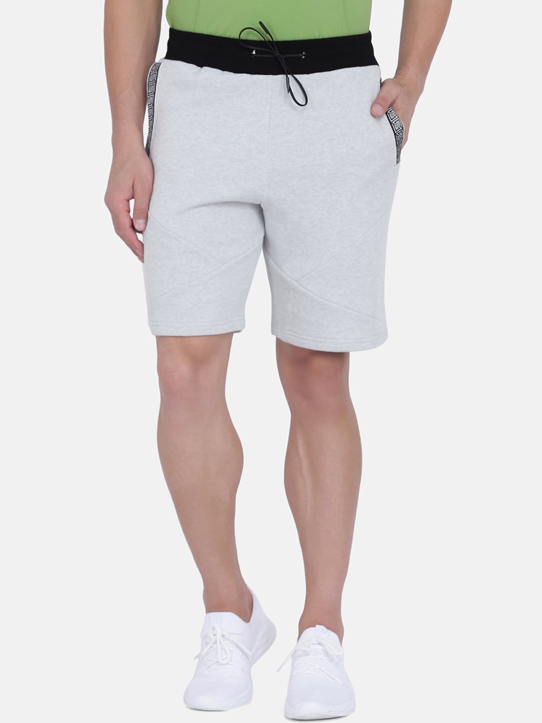 

Aesthetic Bodies Men Grey Solid Regular Fit Sports Shorts