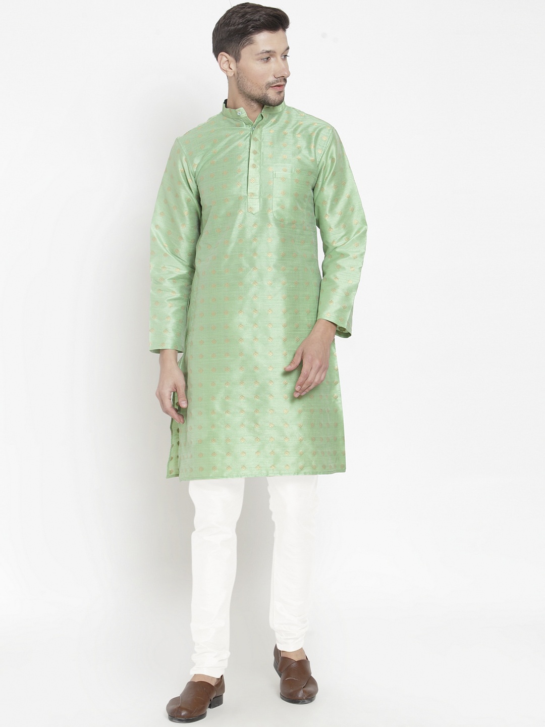 

KLOTTHE Men Green Printed Kurta with Pyjamas