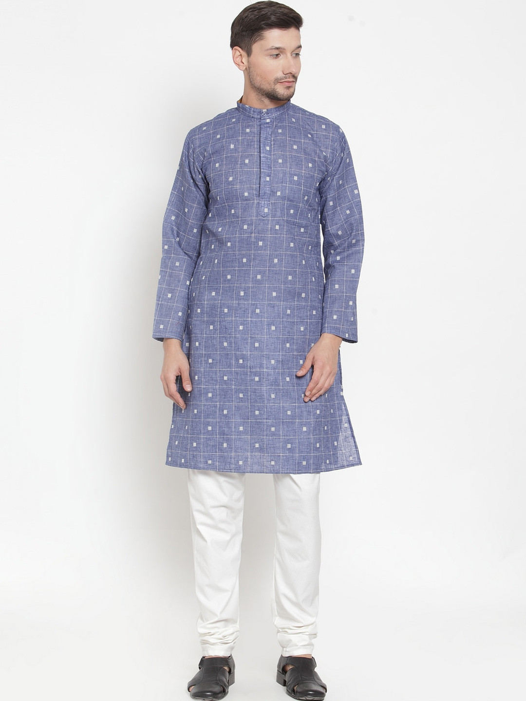 

KLOTTHE Men Blue & White Printed Kurta with Pyjamas