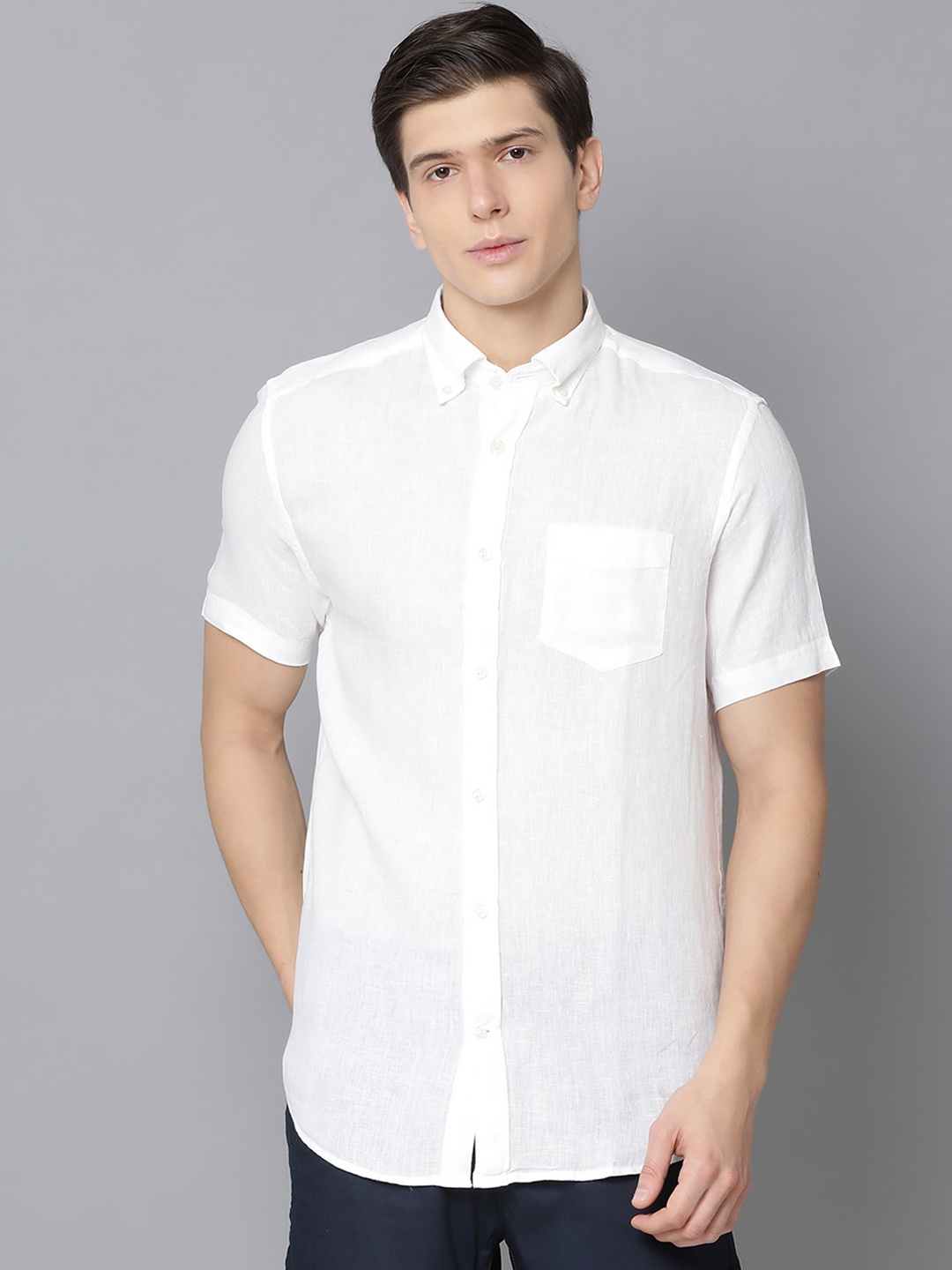 

GANT Men White Regular Fit Solid Casual Shirt