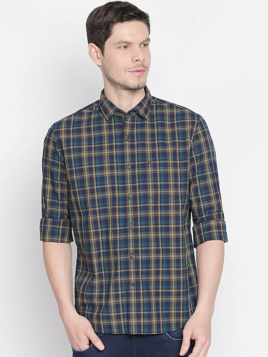 

Basics Men Navy Blue & Green Slim Fit Checked Casual Shirt