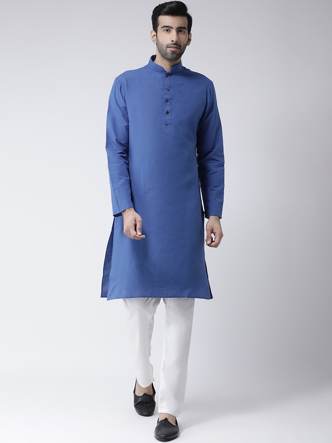 

SG LEMAN Men Blue & White Solid Kurta with Trousers