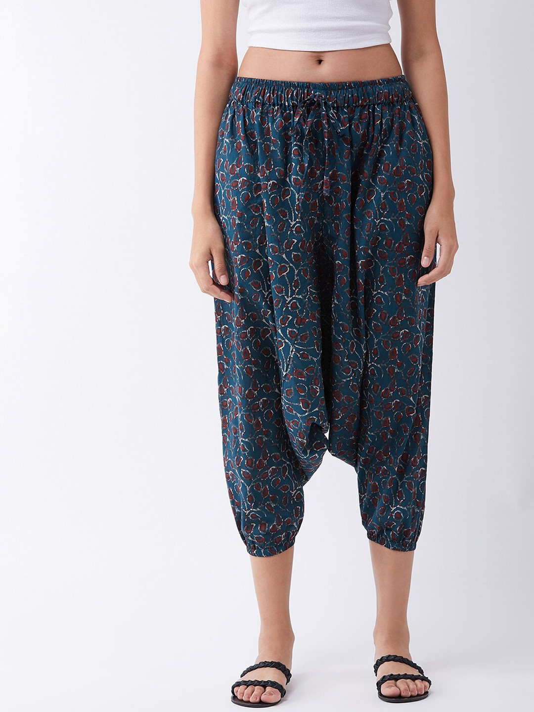 

InWeave Women Teal Blue & Red Kalamkari Printed Harem Pants
