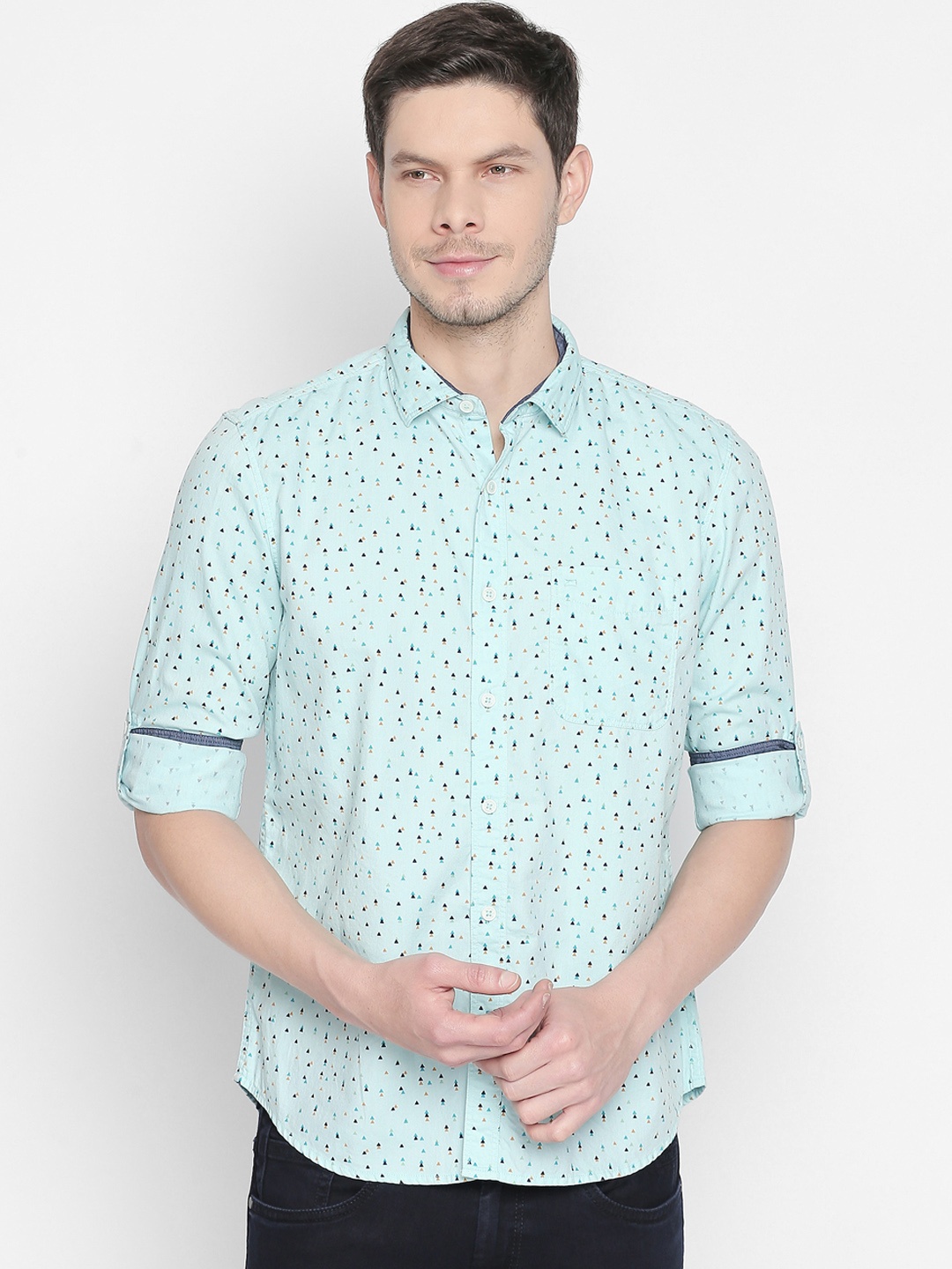 

Basics Men Blue Slim Fit Printed Casual Shirt