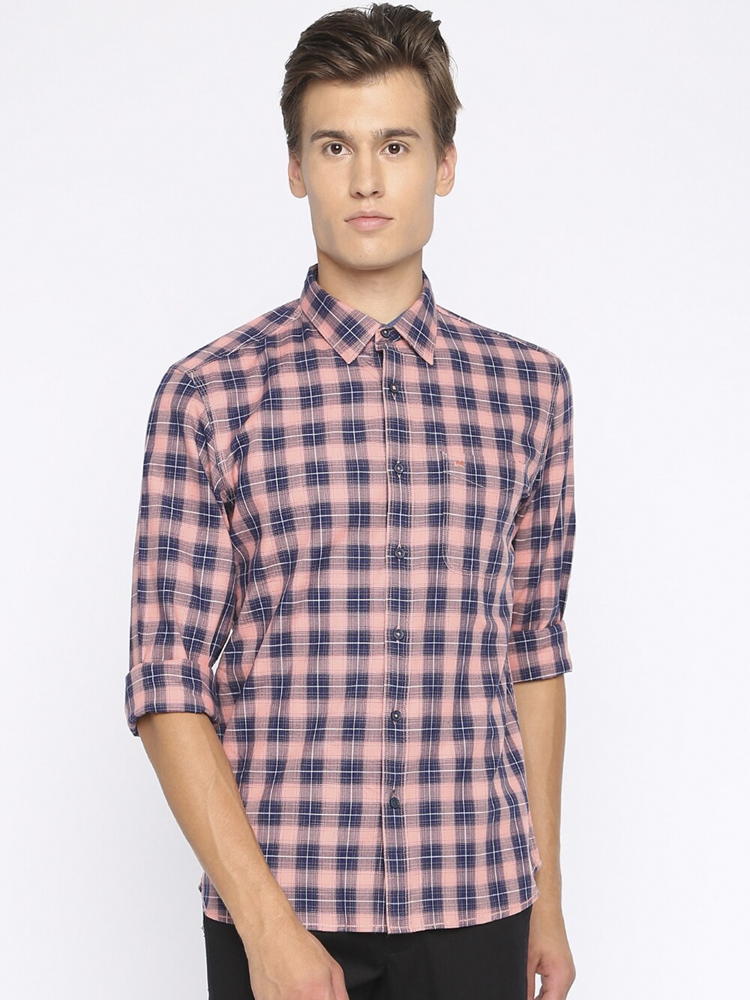 

Basics Men Blue & Pink Slim Fit Checked Casual Shirt