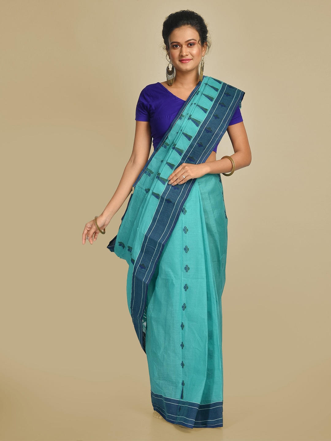 

Mitera Sea Green Pure Cotton Handloom Woven Design Taant Saree
