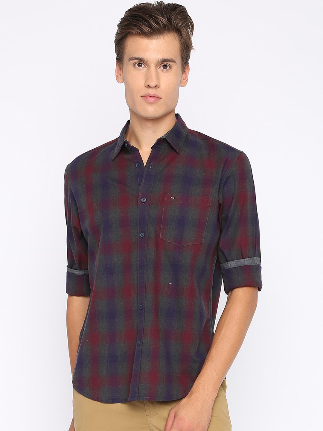 Basics Men Maroon & Blue Slim Fit Checked Casual Shirt
