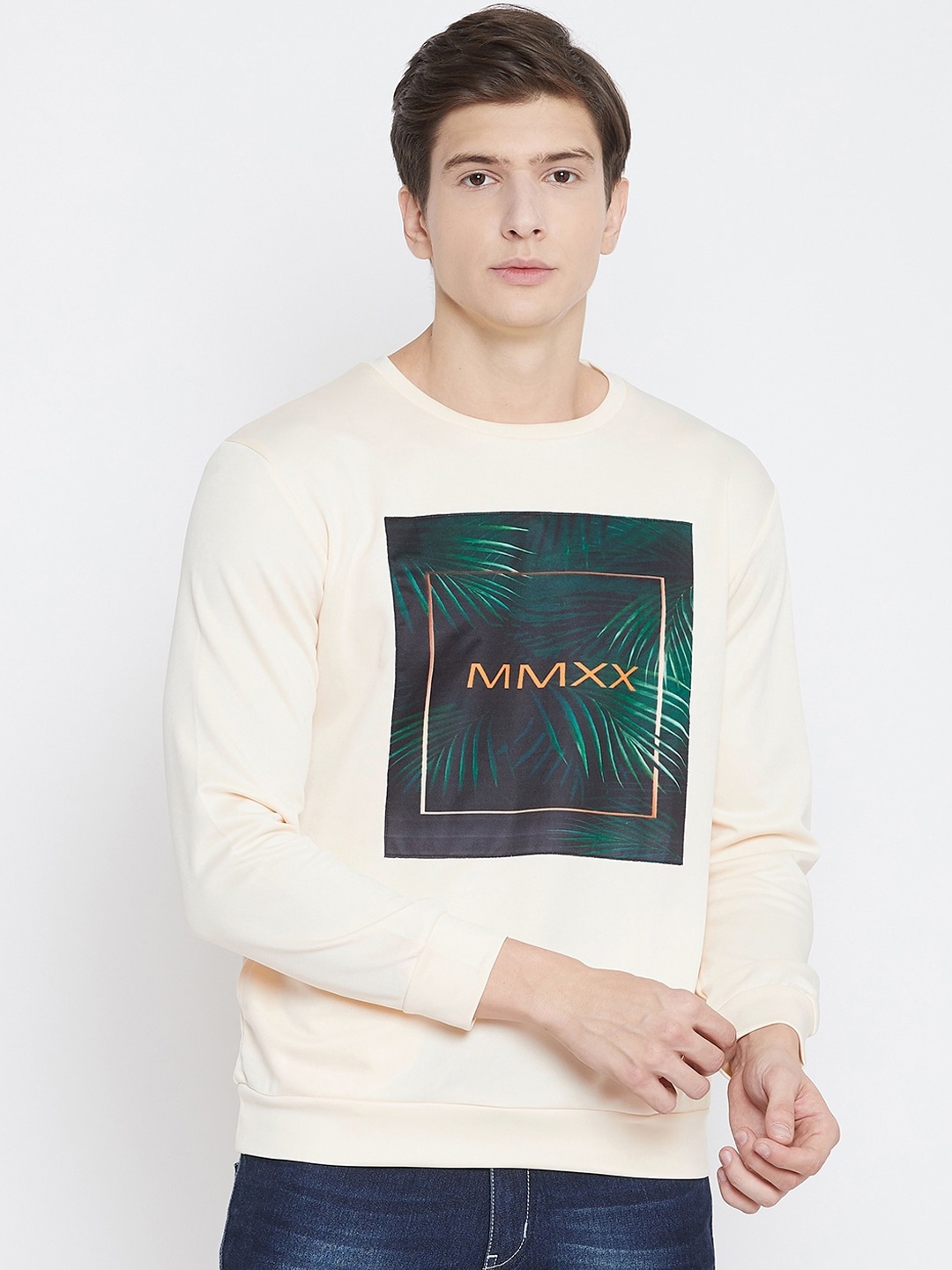 

armure Men Cream-Coloured & Green Printed Sweatshirt